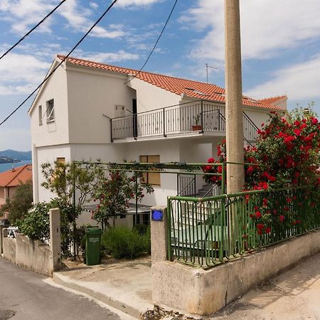 טרוגיר Apartment Tamara מראה חיצוני תמונה
